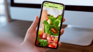 The Role of Mobile Apps in the Success of Food Delivery Businesses